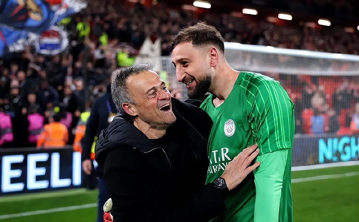 cn, 是意大利人, 却落得一个