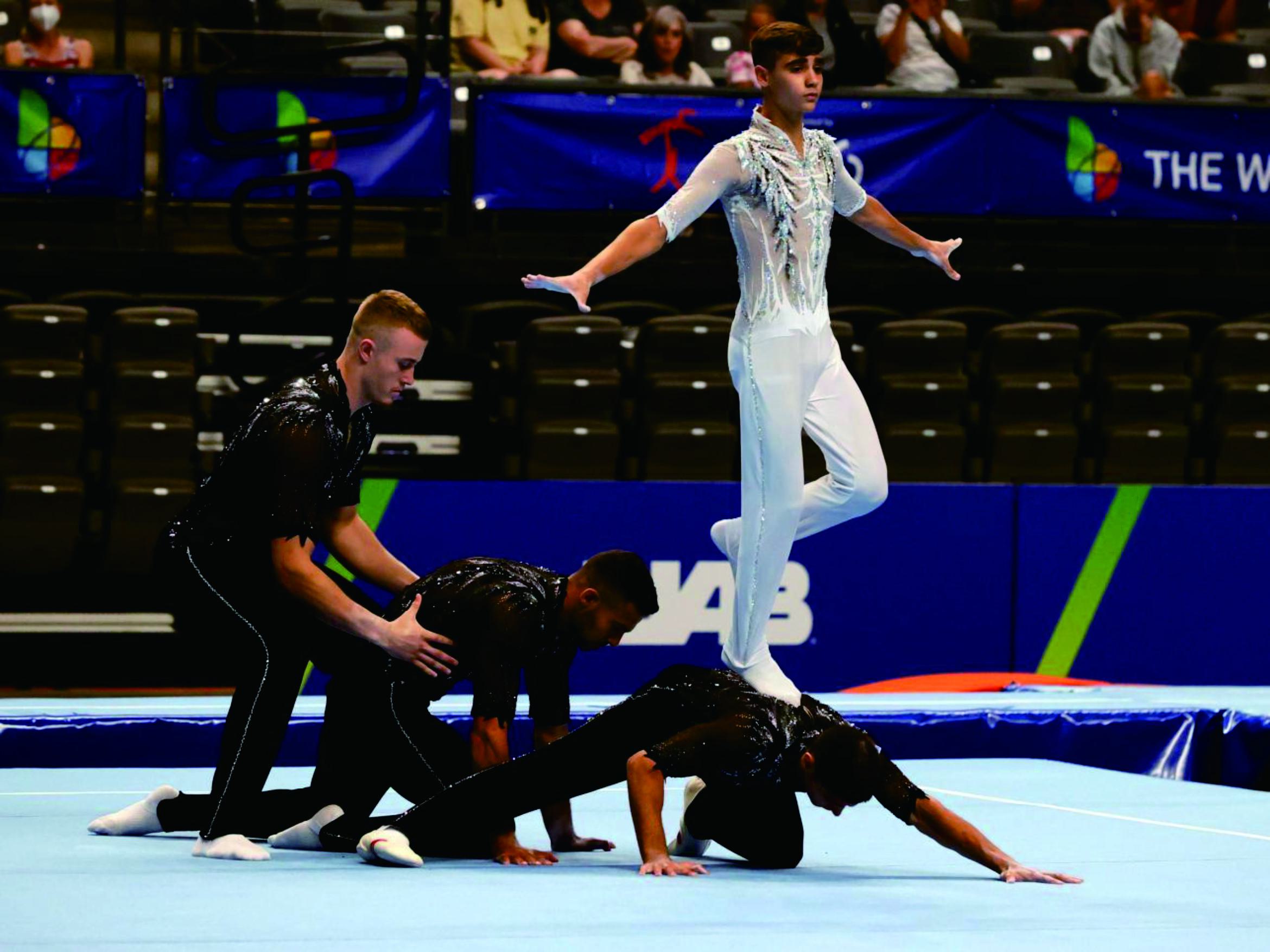 跑酷项目角, 完成各种平, 世纪