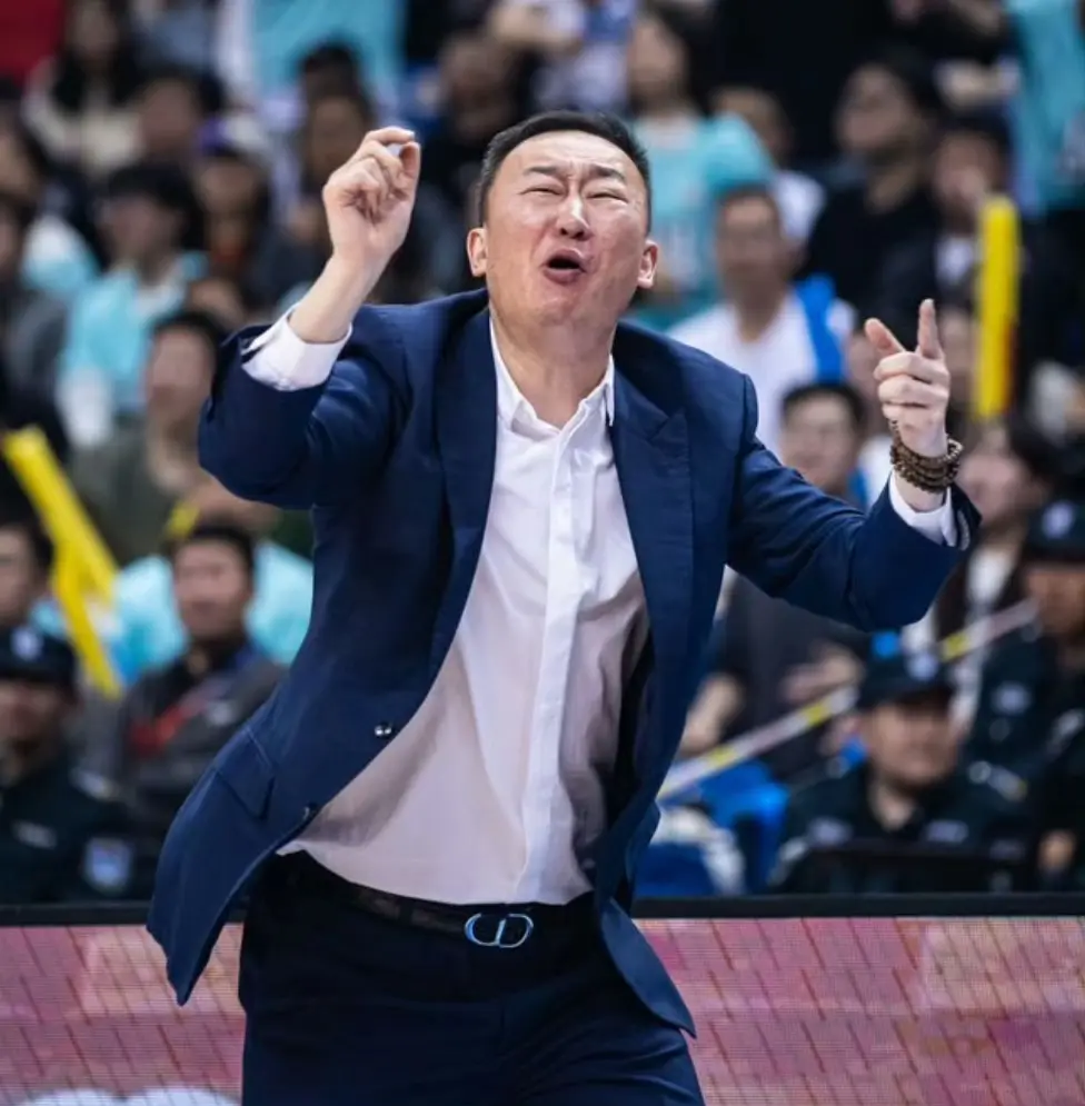 div, 威瑟斯庞和, 竞争力的