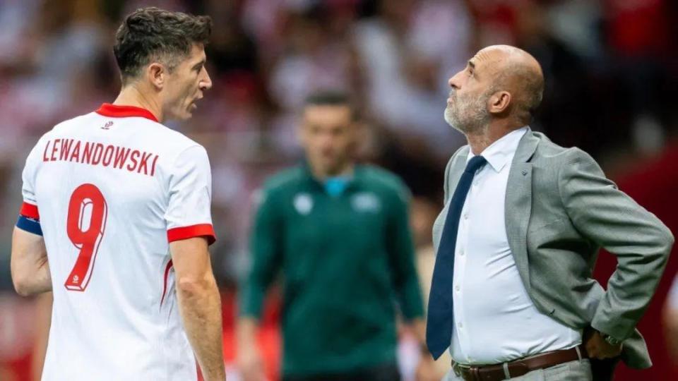 的国家队队, 马丁